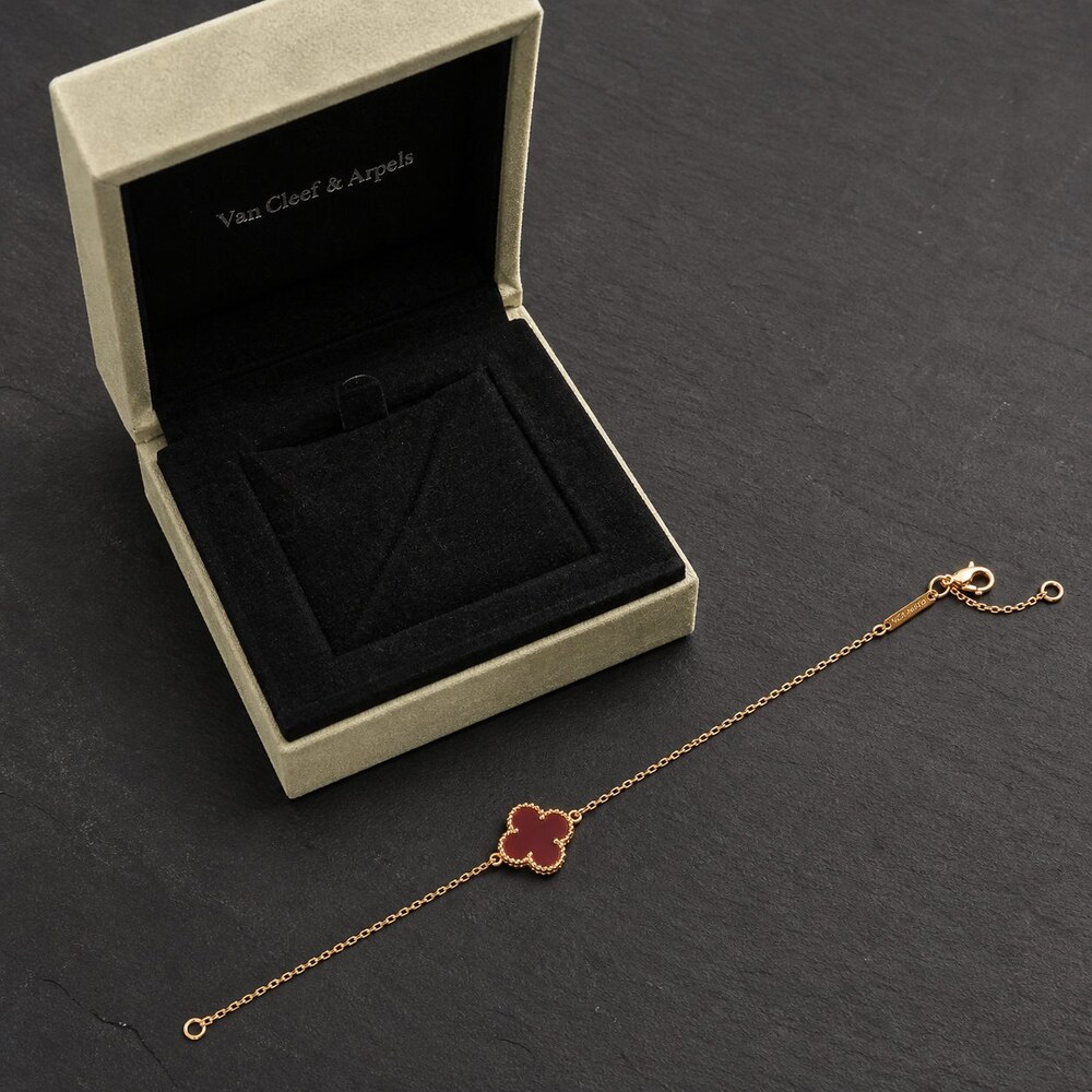 Van Cleef & Arpels Elegant Signature Bracelet Style 3 | New with Box - Picture 5 of 9